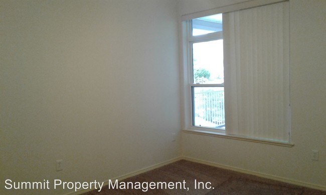 Foto del edificio - 5110 Village View Way