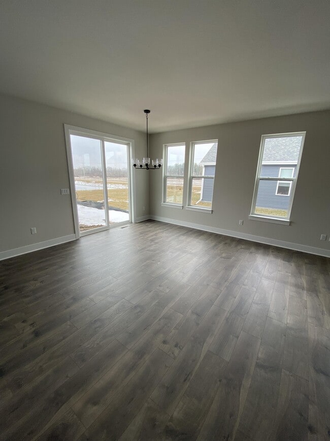 Building Photo - W218N16014 Tiger Lily Dr