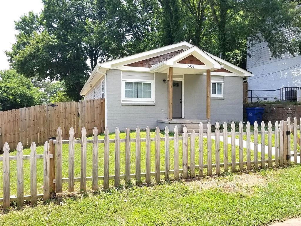 Foto principal - 566 Rockwell St SW