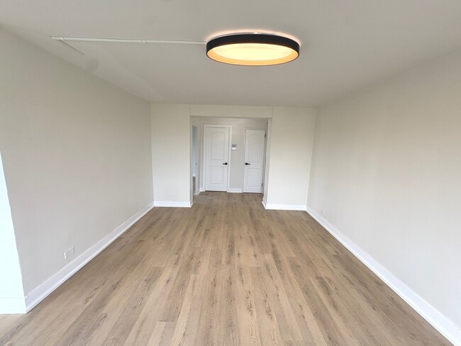 Foto del edificio - 2600 W Balmoral Ave
