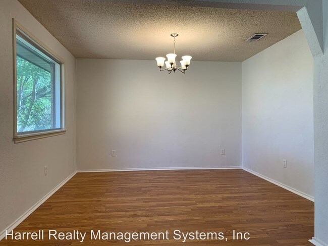 Foto del edificio - 3 br, 2 bath House - 502 Kim Lane
