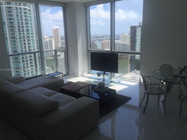 Foto del edificio - 1060 Brickell Ave