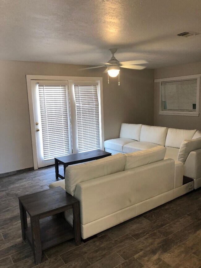 2015 Wyoming St, Pecos, TX 79772 House for Rent in Pecos, TX