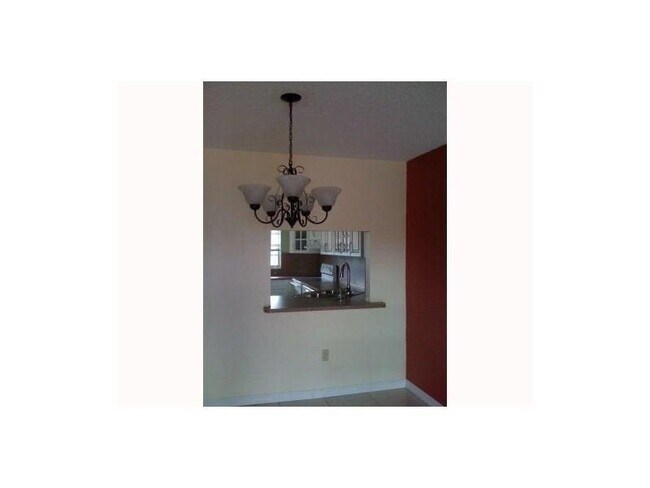 Foto del edificio - 1701 NW 75th Ave