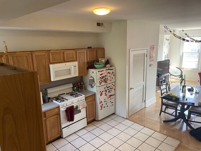 Foto del edificio - 426 N 32nd St