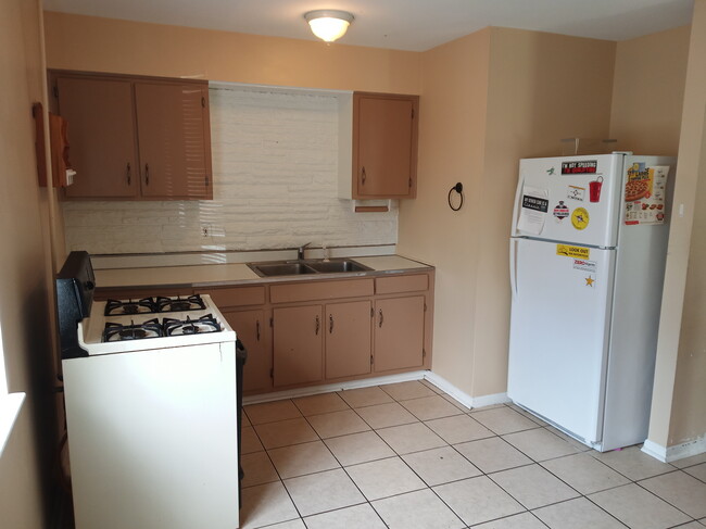 Foto del edificio - 2717 Dorothy Ave NE