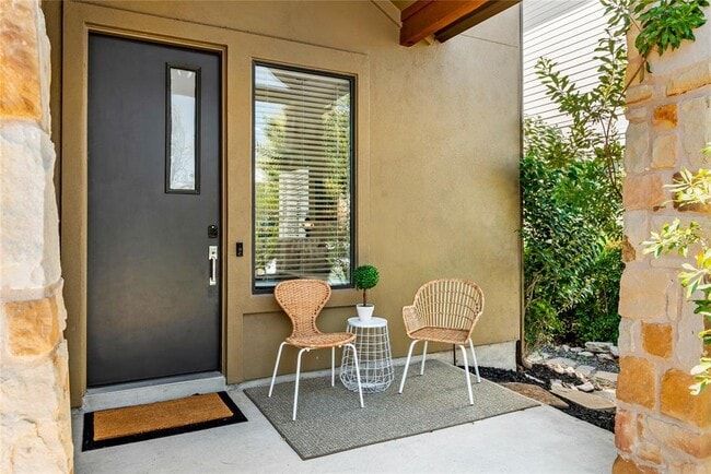 Foto del edificio - 3112 Corbin Ln