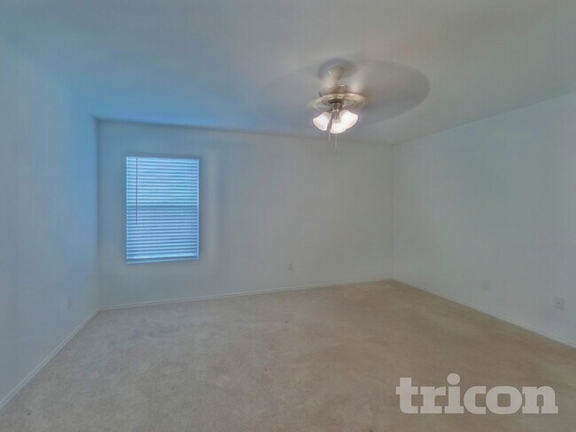 Foto del edificio - 2500 Bunkerton Dr