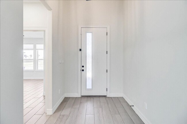 Foto del edificio - 4126 Azali Dr