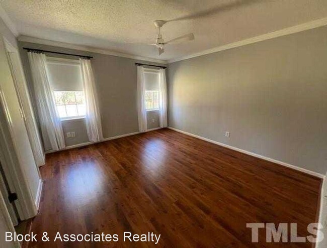 Building Photo - 3 br, 2 bath House - 256 Linville Lane