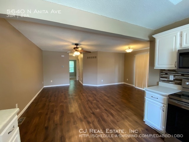Building Photo - 5640 N Anita Ave