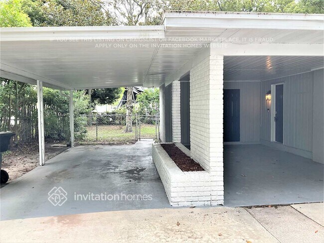 Foto del edificio - 711 Humber Ln