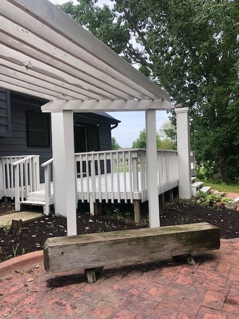 Foto del edificio - 3931 Bertrand Ln