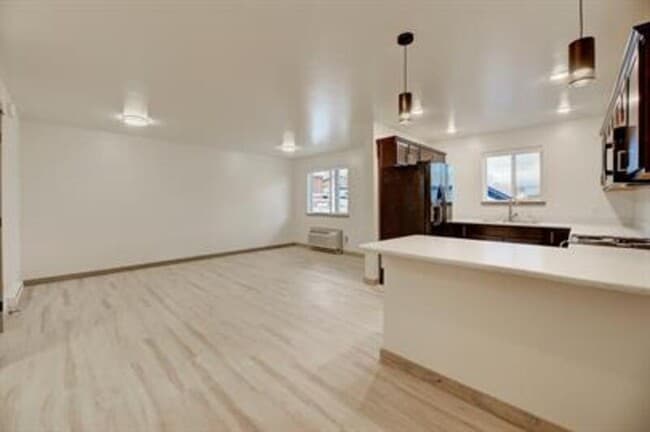 Foto del edificio - 3105 Cooney Dr