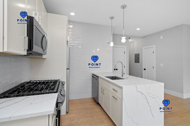 Foto del edificio - 226-228 Princeton St. Unit 6