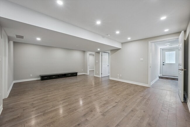 Building Photo - 7485 Hammersley Rd