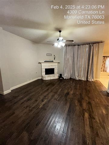 Foto del edificio - 4309 Carnation Ln