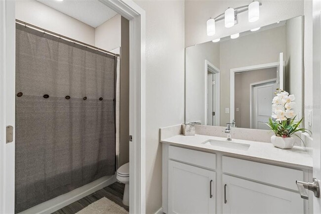 Building Photo - 9911 Campanula Ct