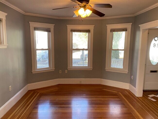 Building Photo - 28 Washburn Ave