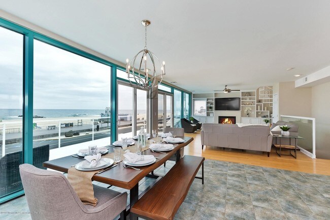 Foto del edificio - 709 N Ocean Ave