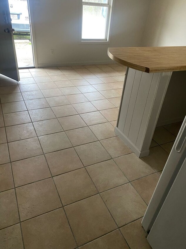 Foto principal - Monthly Paid Rent