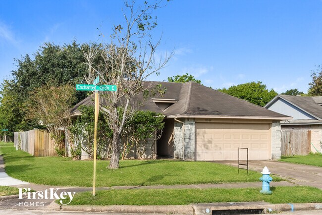 Building Photo - 17026 Enchanted Cir E