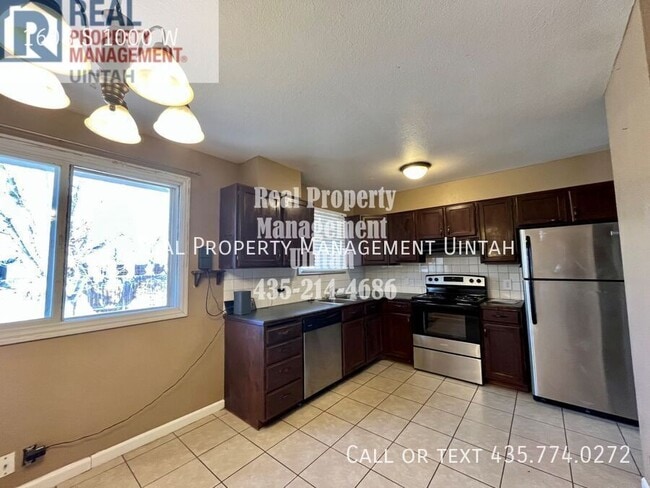 Building Photo - 1608 S 1000 W