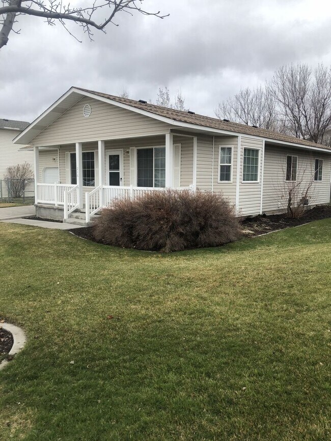 Foto del edificio - Cute Home For Rent In Rexburg