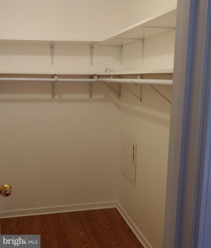 Foto principal - 736 Ridge Rd