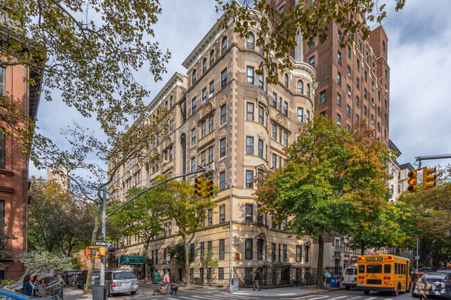 Building Photo - Florence Court Cooperative