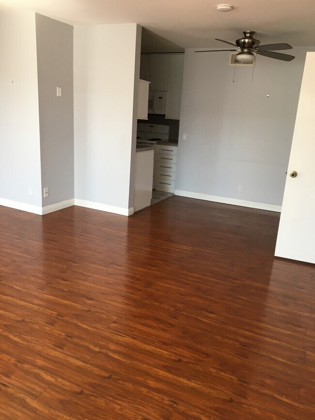DINING AREA - 10747 Wilshire Blvd