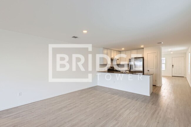 Building Photo - 5326 Hornbeck Hts