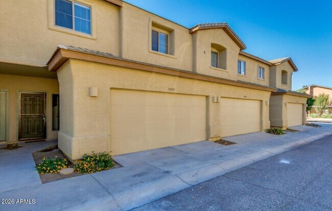 Foto del edificio - 15677 N 29th St