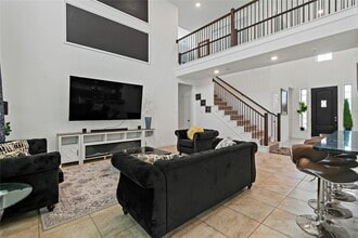 Building Photo - 14010 Hartford Heights Wy