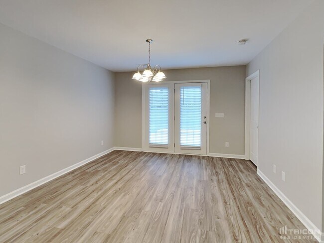 Building Photo - 2901 Quail Oak Dr