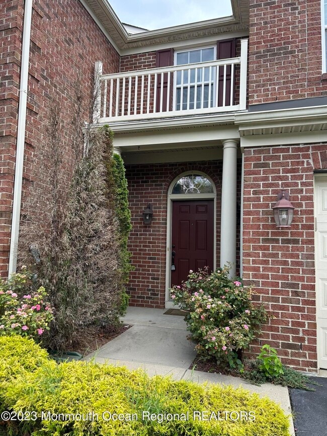 Building Photo - 31 Oak Leaf Ln