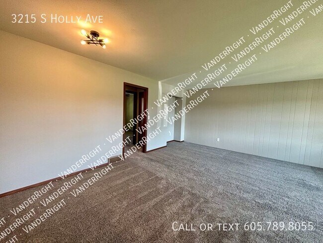 Foto del edificio - Updated 3 Bedroom 2 Bathroom!