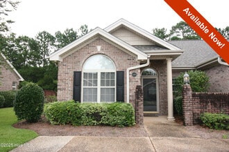 Building Photo - 620 Elfin Ct