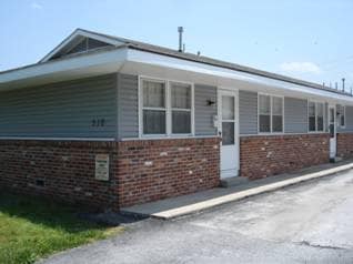 Primary Photo - 510-512 W Swan St