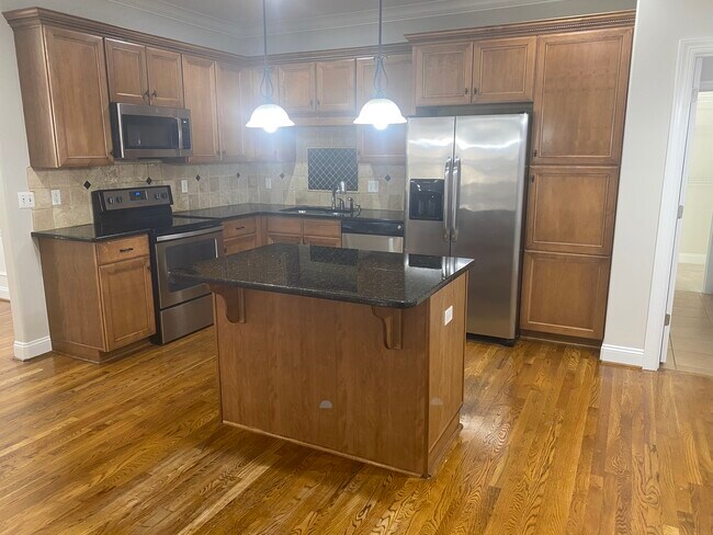 Building Photo - 524 Lime Creek Cv