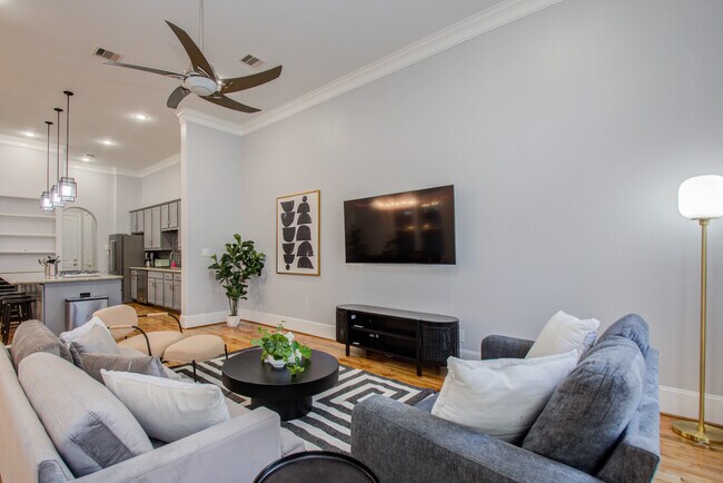 Foto del edificio - 5620 Petty St