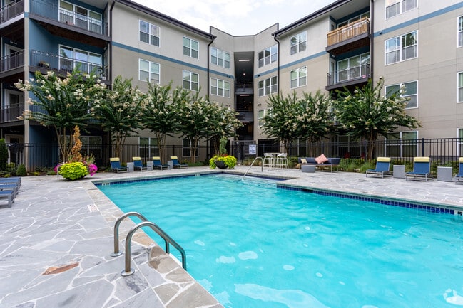 Pool - Glenwood Park Lofts