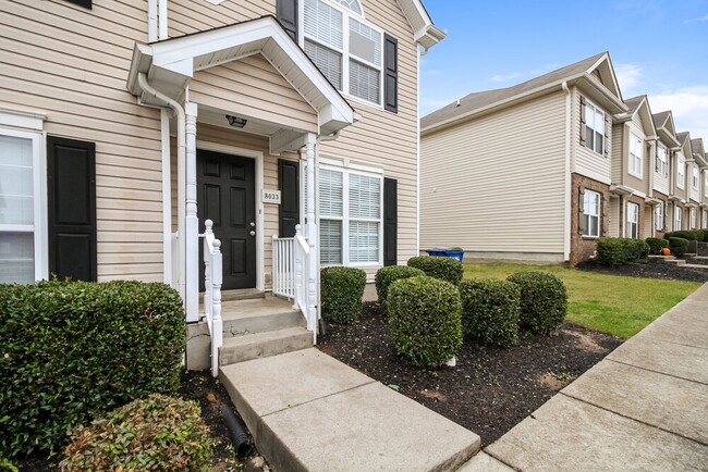 Building Photo - 8033 Logan Dr