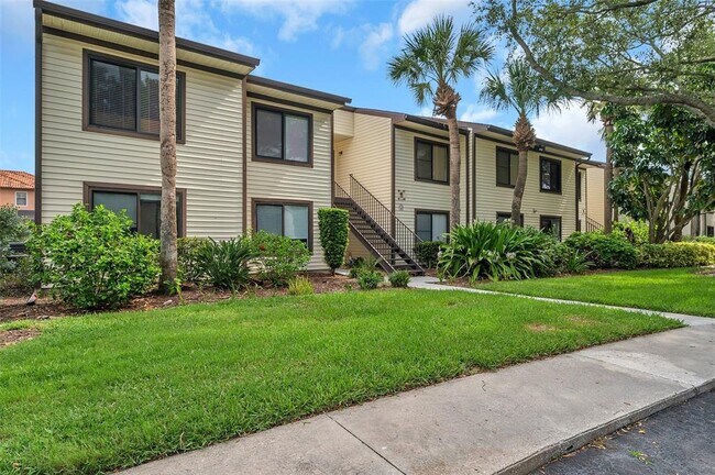 Building Photo - 349 Moorings Cove Dr