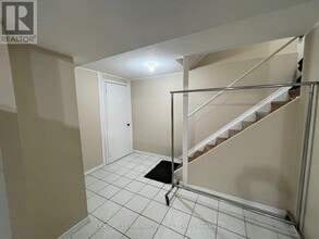 Building Photo - 64 Cimmaron St