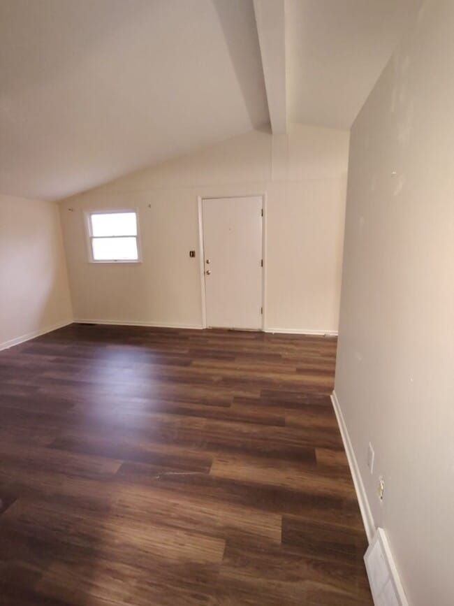 Building Photo - 169-171 Day Ave.