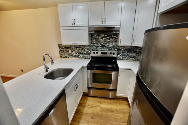 Foto del edificio - Capitol Hill 1 Bedroom - Fantastic Location!
