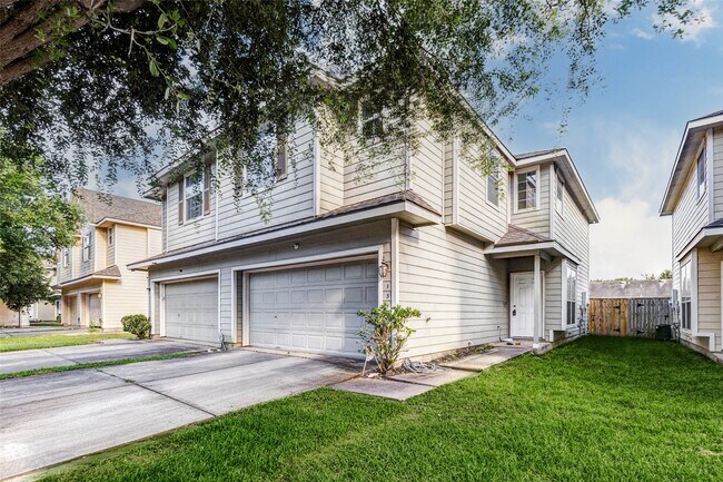 Foto del edificio - 13106 Peppergate Ln