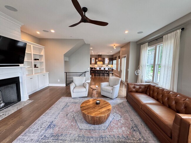 Foto del edificio - 4 Bedroom Home in Walkable East Nashville ...
