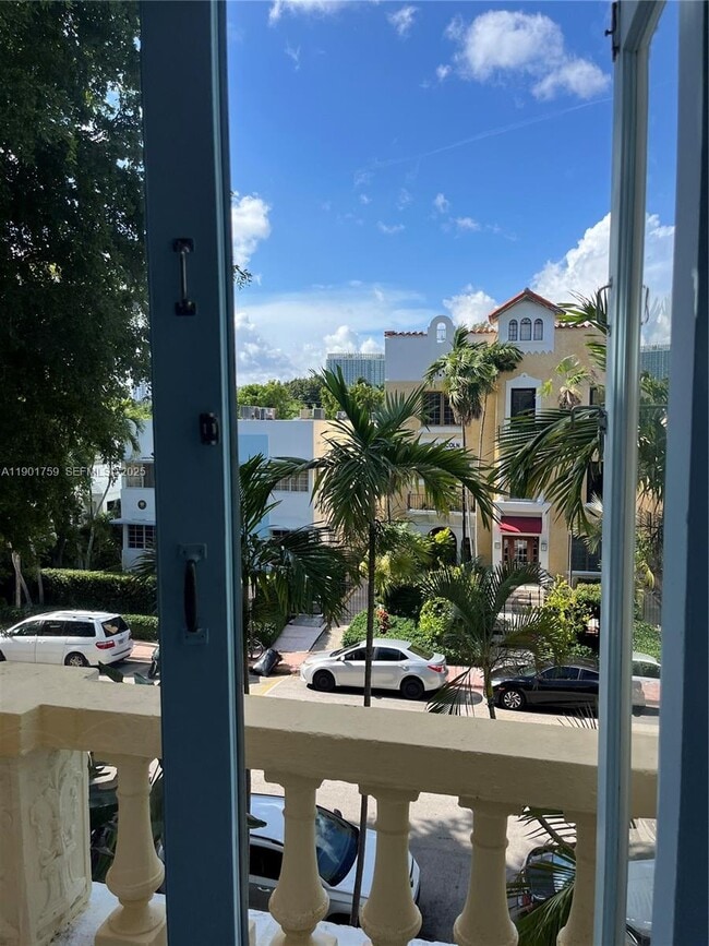 Building Photo - 1615 Pennsylvania Ave